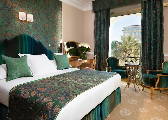 Hôtel pour familles: Hotel Le Negresco